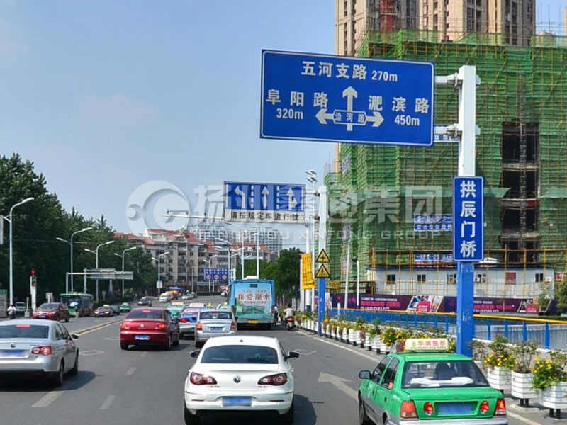 BZG-017，F(xiàn)型交通標(biāo)志桿，合肥交通標(biāo)志桿